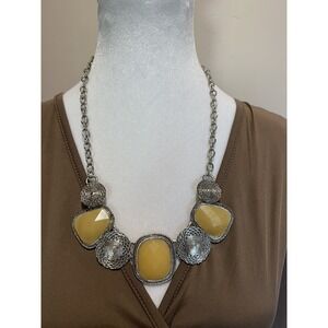 Fashion Jewelry Chuky Yellow Silver toned Necklace 24 Inch
